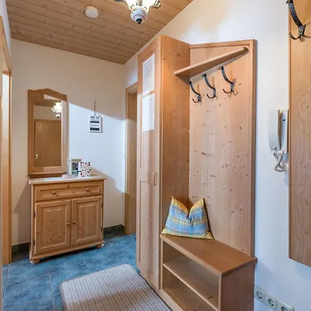 Haus Sunnseiten 图克斯